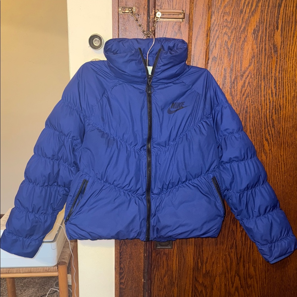 Nike Women's Deep Blue Puffer Jacket